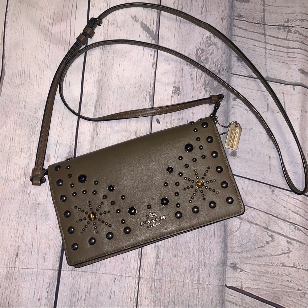 Coach Hayden Crossover Purse Wallet Olive Green